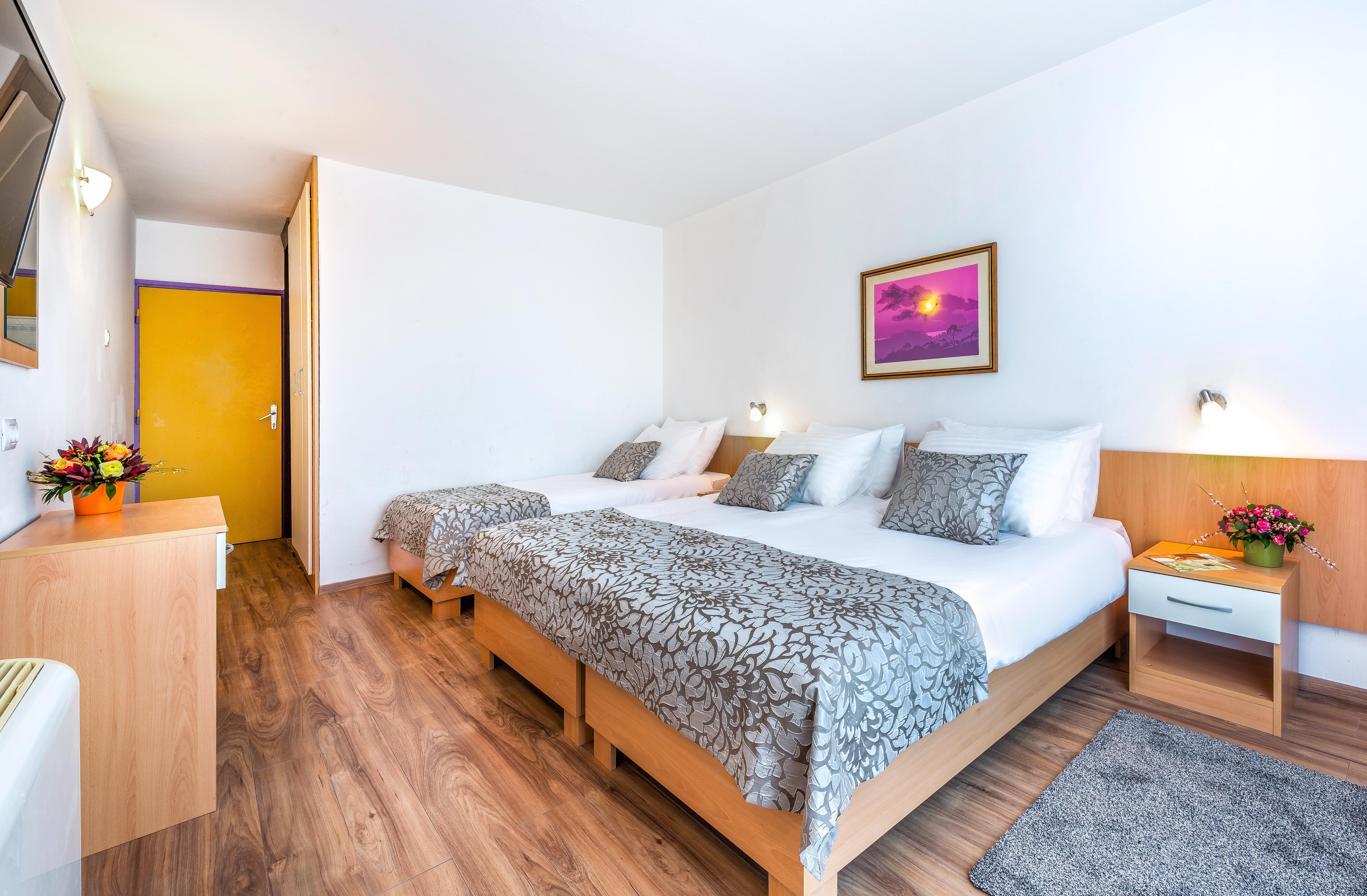 Adriatic Hotel